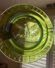 L.E. Smith Green Glass Heritage Eagle Cigar Ashtray – Vintage Coppola Yard Sale 