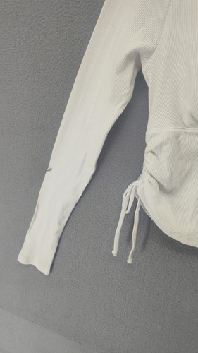 Camisa American Eagle para mujer mediana blanca acanalada acanalada corbata lateral manga larga corta - Imagen 3 de 17