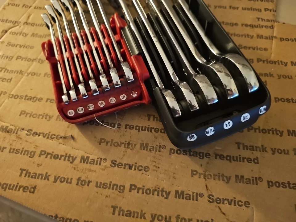 Mac Tools 12 piezas. Juego de llaves de trinquete SAE 1/4"-15/16" Foto 4 de 4