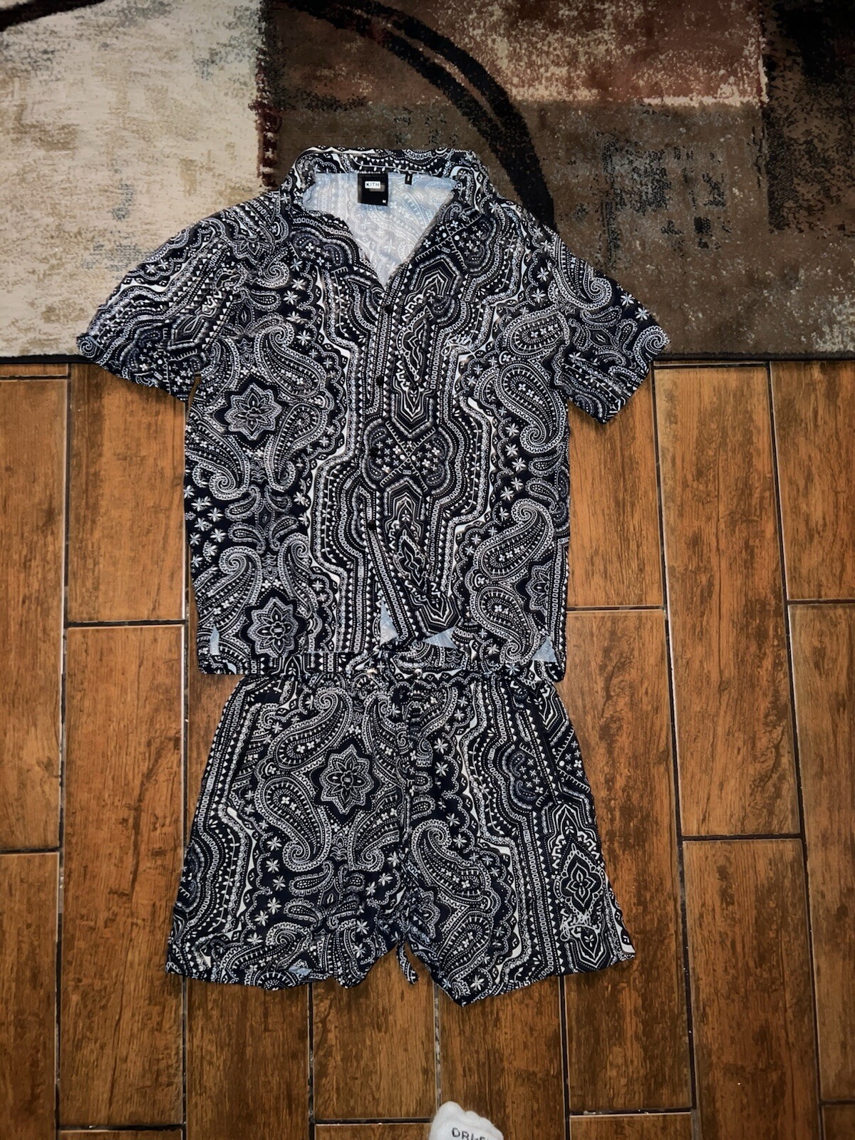 Kith Navy Blue Bandana Paisley Shorts Size S and Shirt Size M Bundle