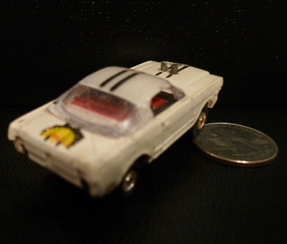 Vintage AURORA HO SCALE Slot Car Mustang GT White THUNDERJET 500