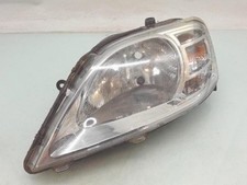 Feu avant (phare) Dacia LOGAN