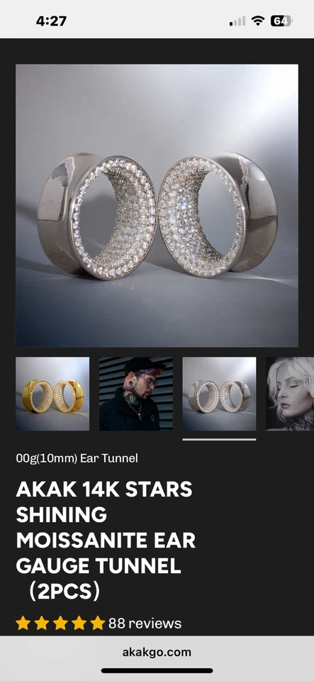 Túneles de calibre de oreja 2 pares, chapados en oro de 1 y 1/2 pulgada con incrustaciones de moissanita Foto 3 de 3