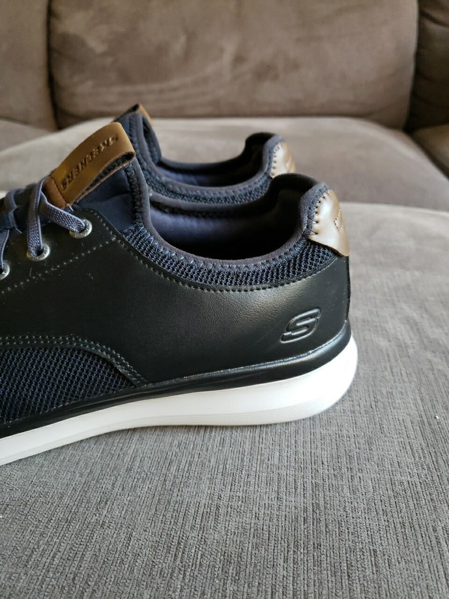 Size 13 Skechers Men's Classic Fit Streetwear Memory Foam Slip On Shoes  Navy