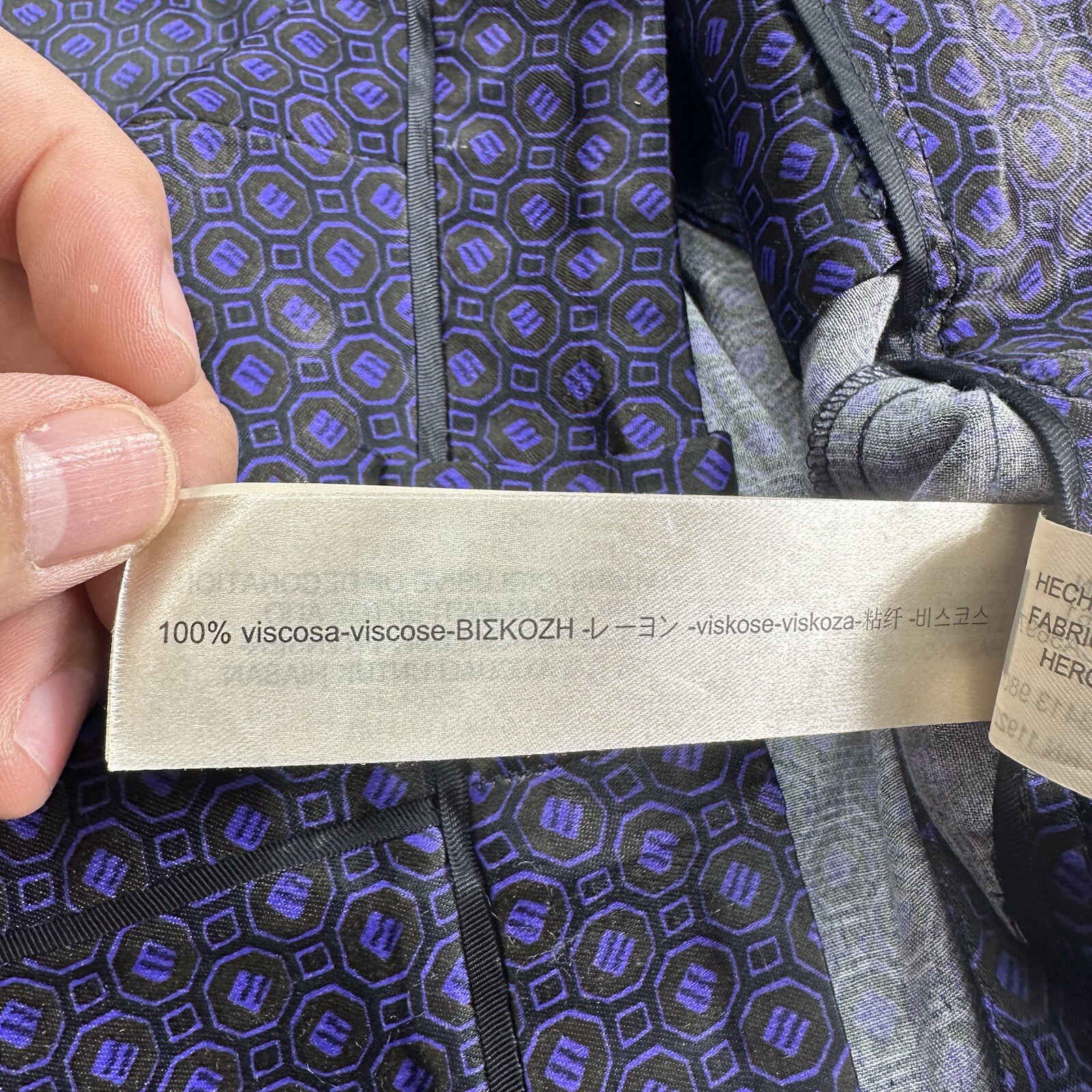 Massimo Dutti Pants in Geometry Pattern Satin Pur… - image 9