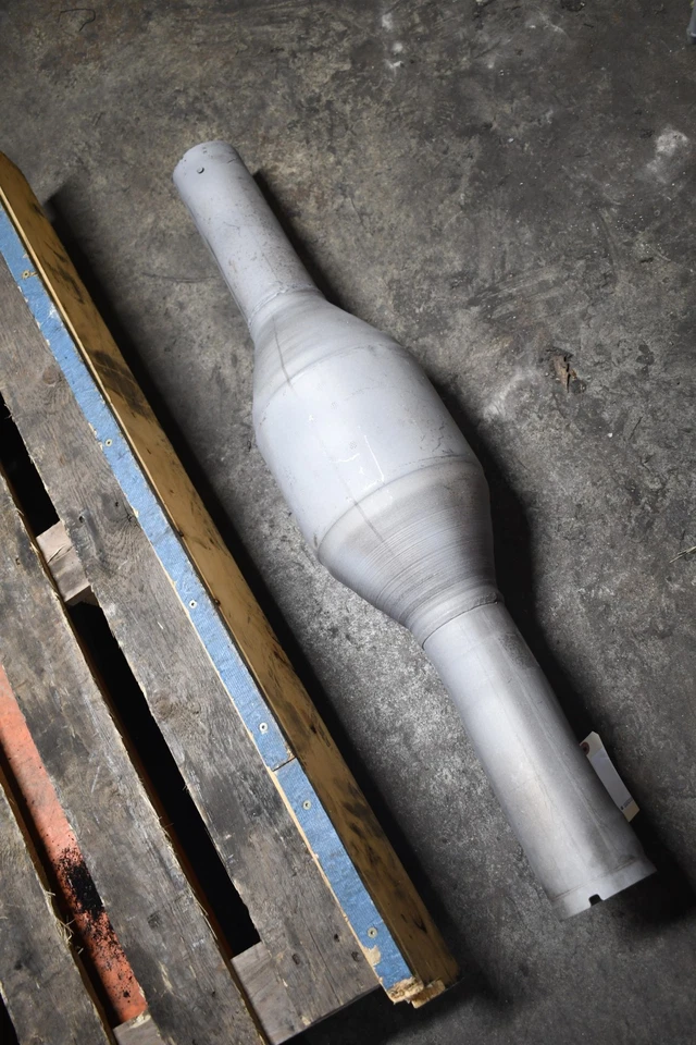 3556 Recertified Dodge 2500 3500 Diesel 5.9l 2003-2007 OEM Converter 52121210AB - Image 2 of 4