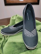 Predictions Flat Canvas Shoes Size 6.5