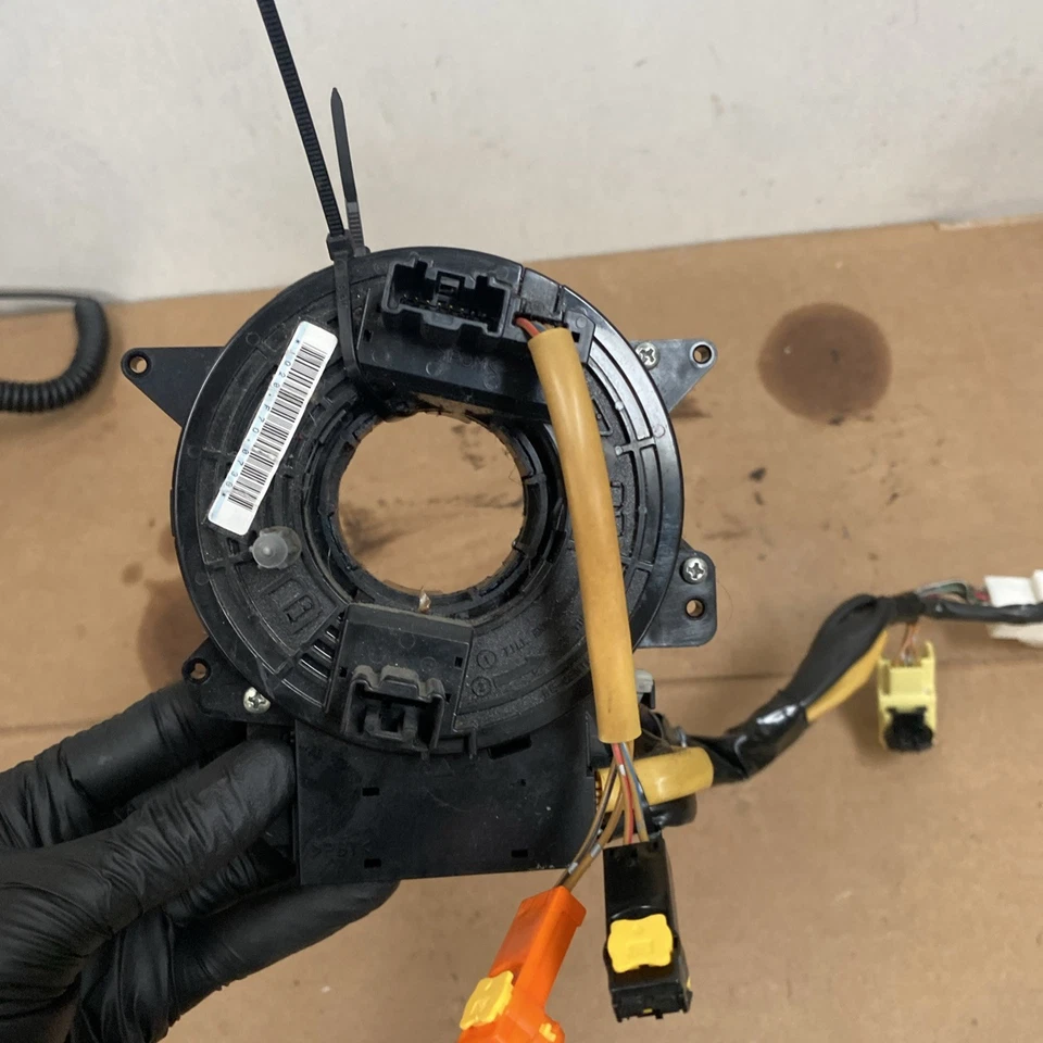 Clock spring Subaru Forester 2009-2013 Impreza 2008-2011 No Bluetooth 5828 - Image 2 of 4