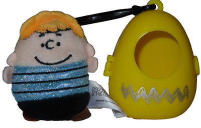 Fiesta Cutie Beans Peanuts Gang Schroeder Beany Plush 3 Inch Series 2 Clip Egg