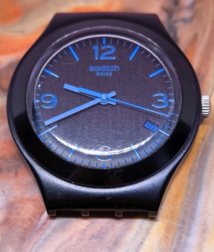 SWATCH IRONY ALUMINIUM Blue DROPS Black Dial AG2010 Swiss Watch
