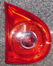 Volkswagen Golf V 2005 Arrière gauche Feux arrière sur hayon KOL12655