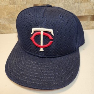 New Era Minnesota Twins MLB Baseball Cap 59FIFTY Fitted Size 7 3/8 Navy NOS