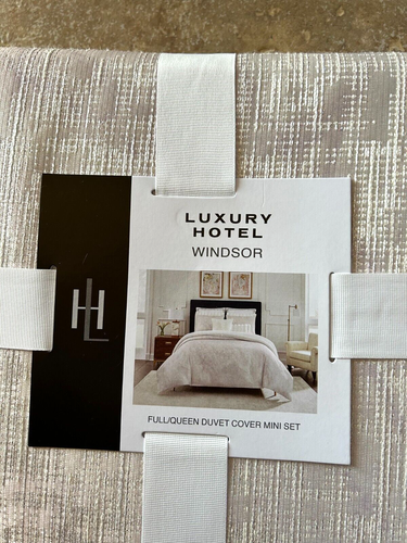Dillards Luxury Hotel Windsor Duvet Mini Set Full/Queen Metallic Jacquard NWT - Picture 2 of 8