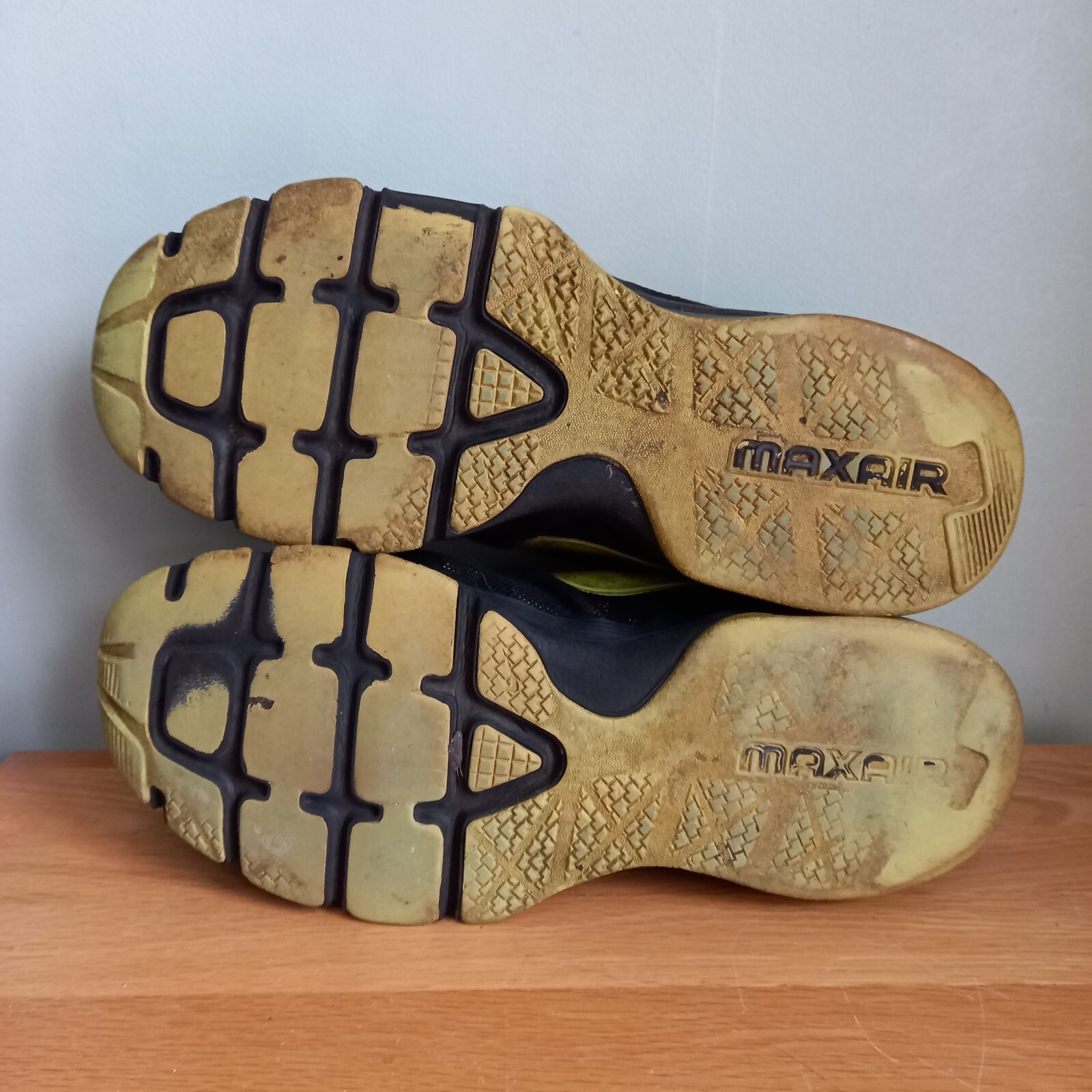 nike air max tr 365 mens trainers