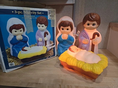 VTG Blow Mold  Nativity Set General Foam Mary Joseph Baby Jesus Children Made US