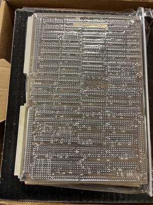 MVME327A Motorola VMEbus To SCSI Bus Adapter And MVME717 Transition Module
