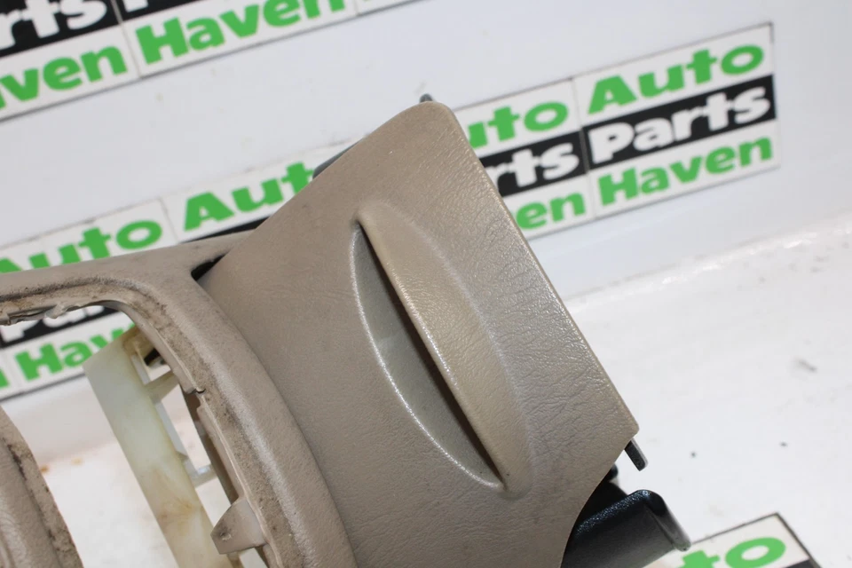 OEM GM Buick Regal Consola Central Borde Abatible Portavasos Tostado Foto 4 de 4