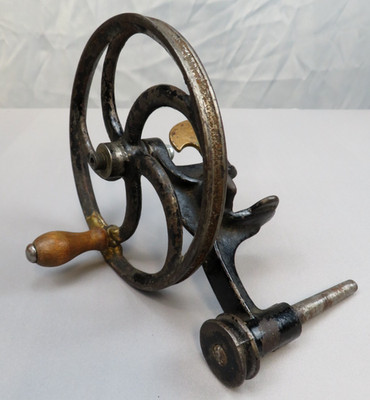 Antique Cast Iron Table Mount Bobbin Winder Clamp Yarn Thread Decor Rustic Works