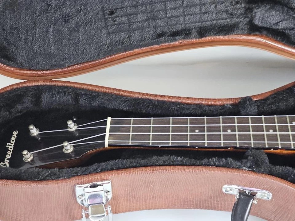 Breedlove Pursuit Ex CE CU Concert Acoustic Electric Ukulele Myrtle (AM1089038) - Image 2 of 4