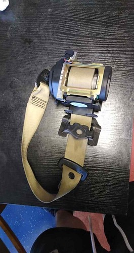 BMW E65 7er 730d LCI SICHERHEITSGURT VORNE LINKS 561078501