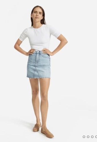 Everlane The Short Sleeve Crew Neck Bodysuit in White Size Medium - Picture 4 of 9