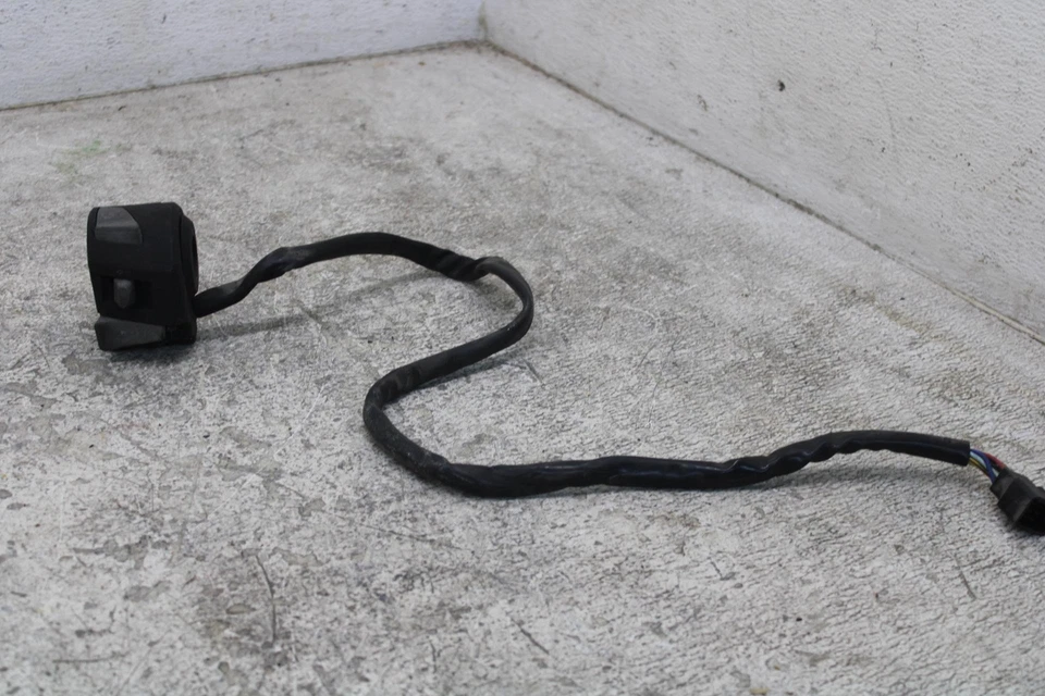 01-04 APRILIA CAPONORD ETV1000 OEM LEFT CLIP ON HANDLE HORN SIGNALS SWITCH C4 - Image 3 of 4