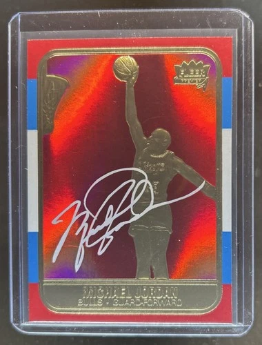 1997-98 Fleer 23KT Gold Michael Jordan Holographic Foil Facsimile Auto #/10000