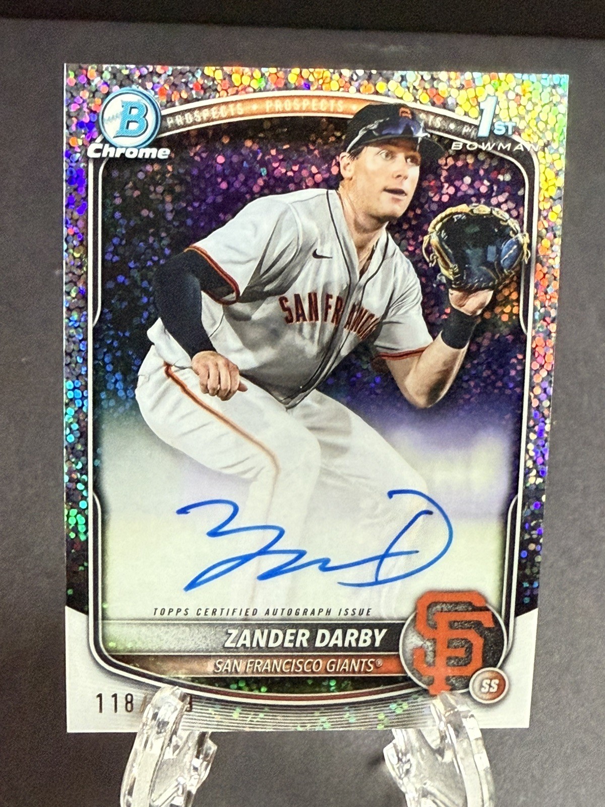 2025 Bowman Chrome Zander Darby 1st Auto Speckle Refractor /299 On Card - Giants