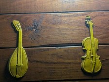 Vintage Musical Instrument Wall Plaques