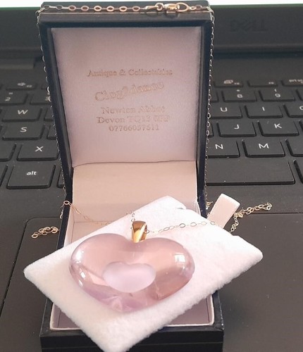 LALIQUE -SPLENDIDA CATENA LRG CUORE ORO 9CT CORDA SETA ABBINATA NUOVA IMBALLATA - Foto 3 di 13