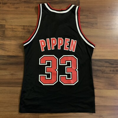 Vintage Champion NBA #33 Scottie Pippen Chicago Bulls Jersey Black
