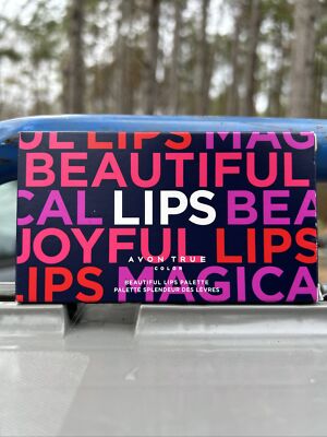 Avon True Color Beautiful Lips Palette - NIB