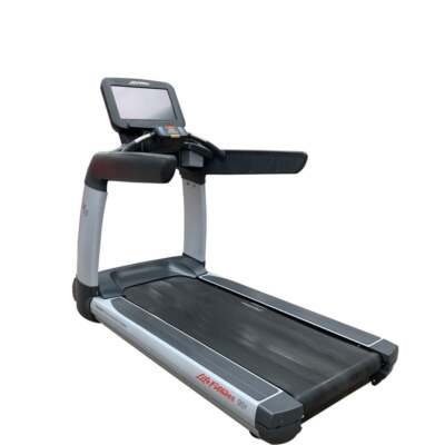 Life Fitness 95T Elevation Series Treadmill Discover SE Titanium