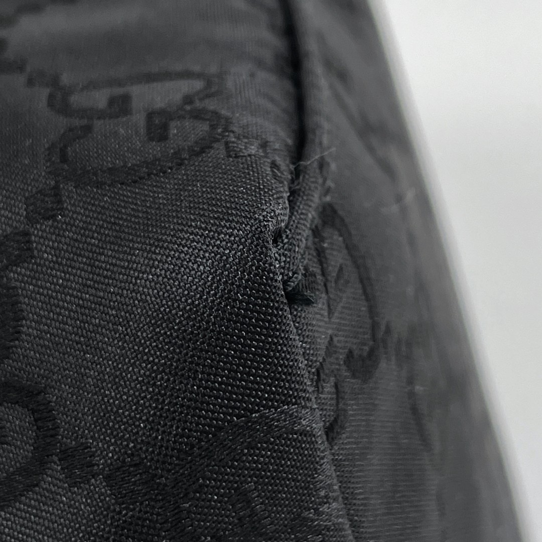 Gucci GG Pattern Shoulder Bag Ladies Used AB Condition 23.5cm thumbnail 3