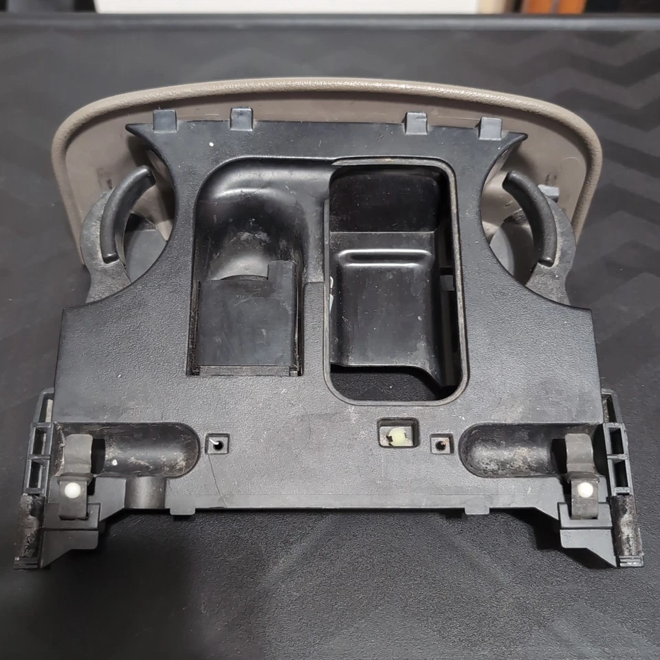 Portavasos Ford Crown Victoria Mercury Grand Marquis 2003-2011 marrón OEM Foto 2 de 4