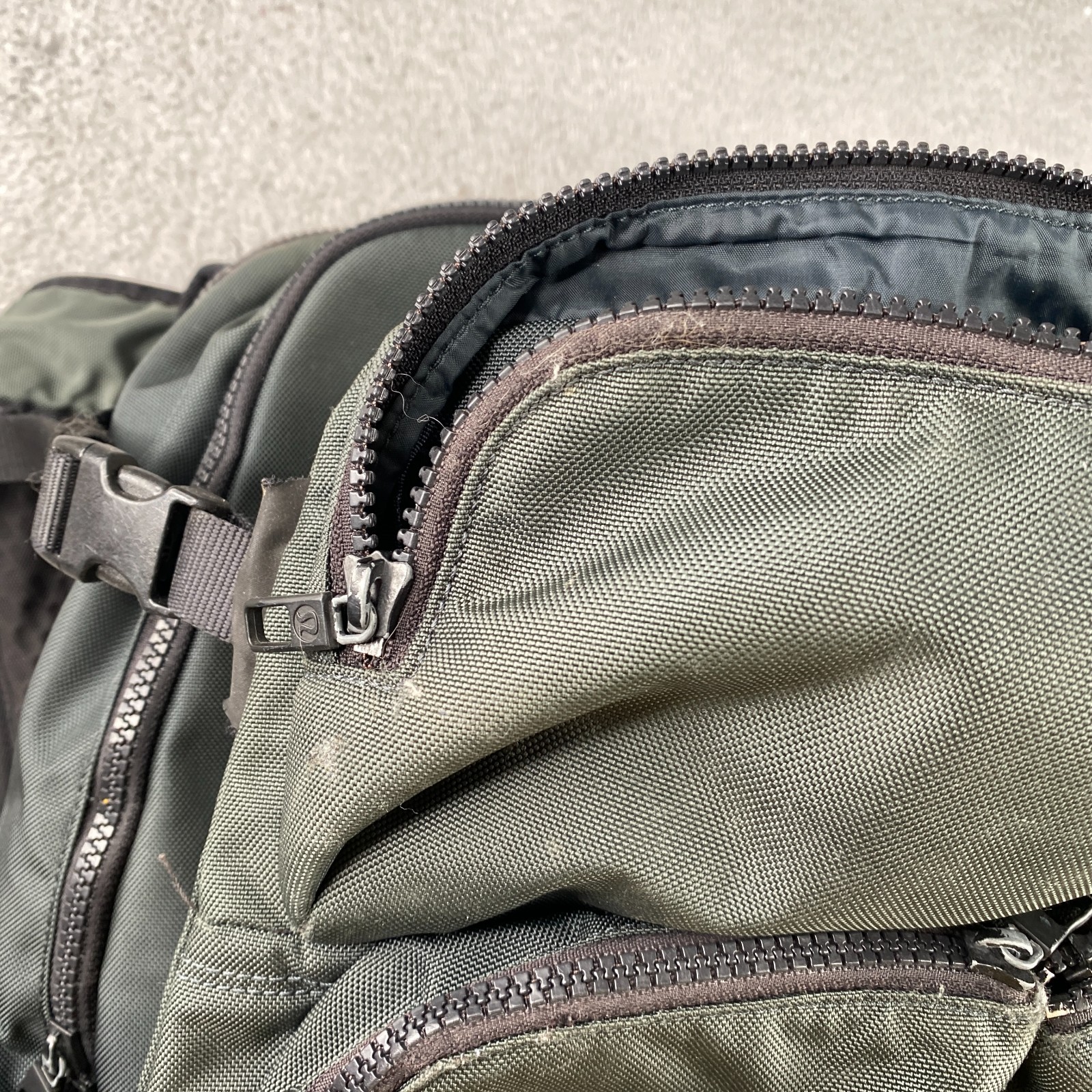 Lululemon Assert Backpack Green Canvas Adjustable… - image 14