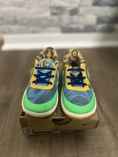 Nike Kyrie 8 Go SE Basketball Shoe Sneaker DV3018-400 Youth Size 9 C