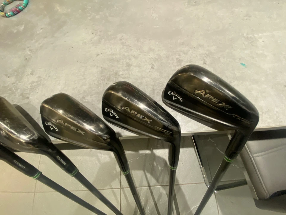 Callaway Apex Ti fusion irons 6- PW Reg - Image 2 of 4