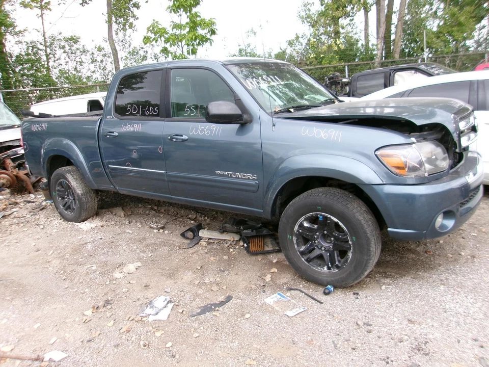 Used Air Cleaner Assembly fits: 2006 Toyota Tundra 8 cylinder Grade A - Image 3 of 4