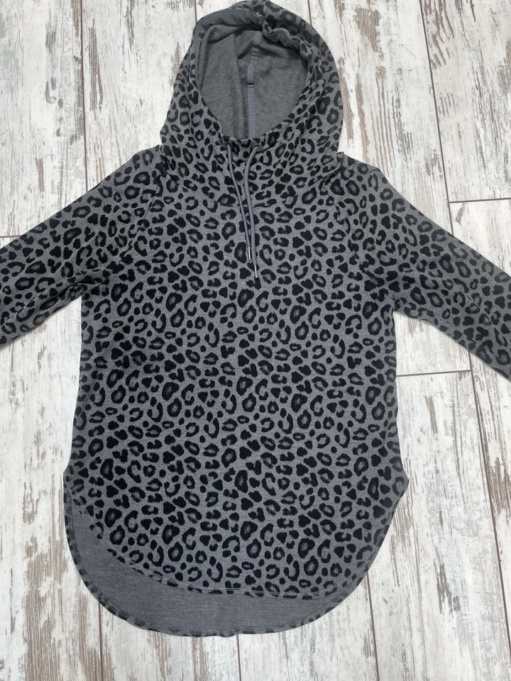 Sudadera con Capucha Ligera Gris Estampado de Leopardo con Agujeros para el Pulgar - Para Mujer Talla Pequeña 4-6 Foto 2 de 4