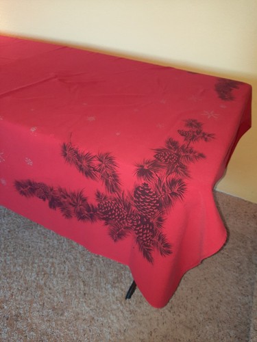 MCM California Handprints Christmas Tablecloth Red w/ Black Pine Boughs 82"x60" - Picture 5 of 13