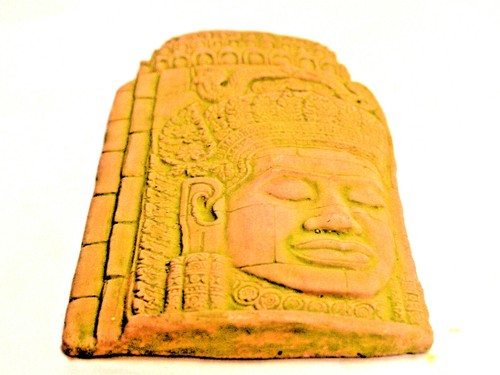 Frammento da parete argilla BASSO RILIEVO KHMER ASPARA DEVATA ANGKOR Wat regalo unico tailandese - Foto 5 di 7
