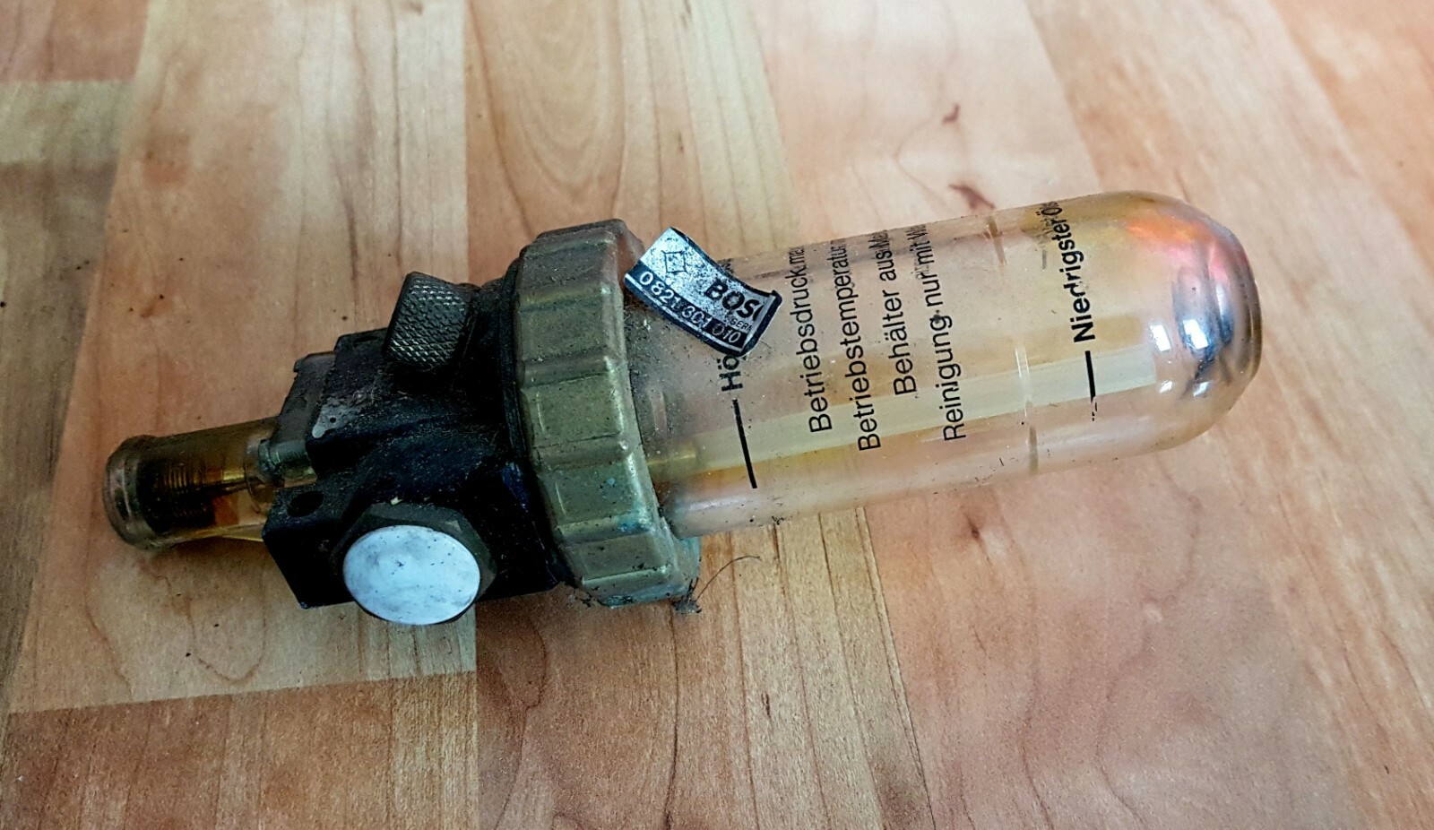 Bosch Mist Oiler Model: 0 821 301 010