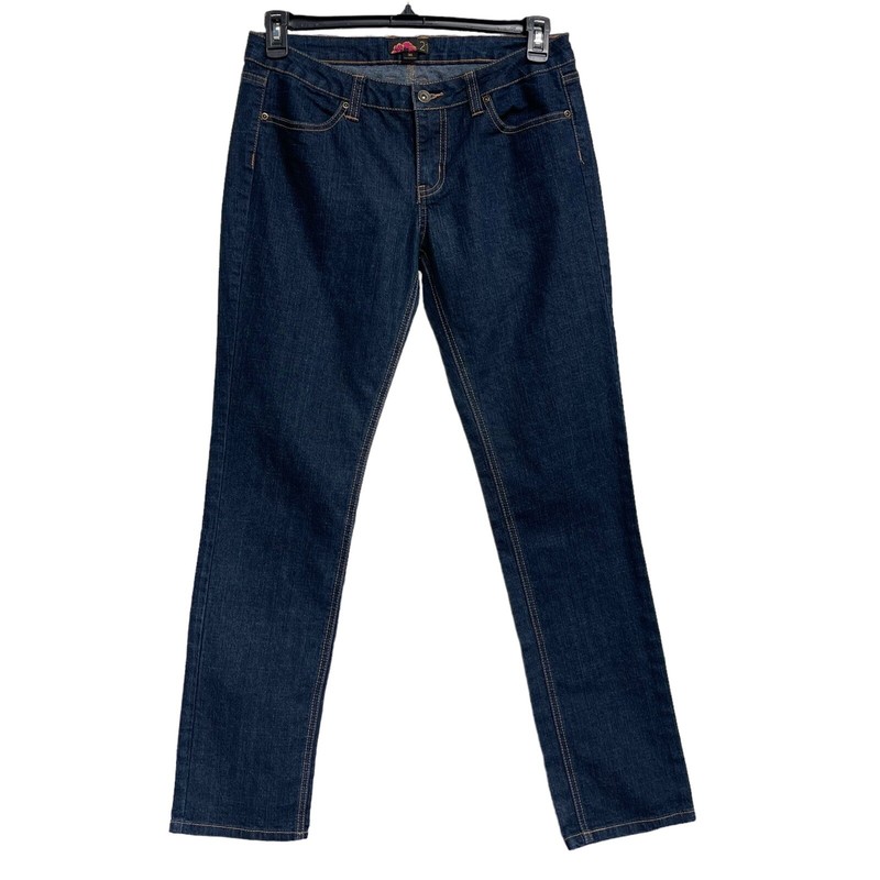 Forever 21 SZ 30 Straight Jean Mid-Rise Zip-Fly Dark Wash Pockets Blue Womens