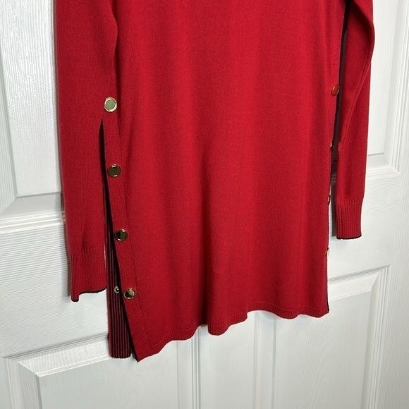 W by Worth 100% Wool Red Sweater Top Women's XS NWT Gold Snap Detail