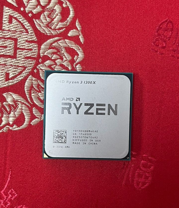AMD Ryzen 3 1300X AM4 CPU Processor R3 1300x Quad Cores 4T AMD Ryzen 3 1300X AM4 CPU Processor R3 1300x Quad Cores 4T