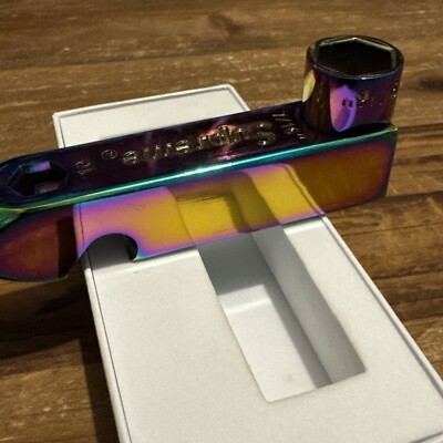 Supreme Pipe Skate Key Iridescent Brand New FW20 | eBay