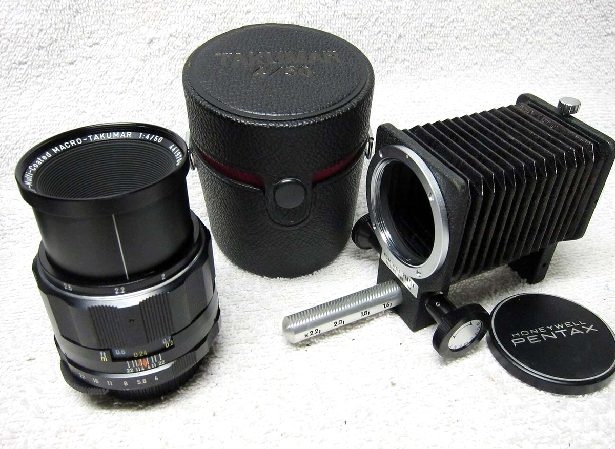 Vintage Pentax 50mm f/4 Super-Multi-Coated MACRO TAKUMAR M42