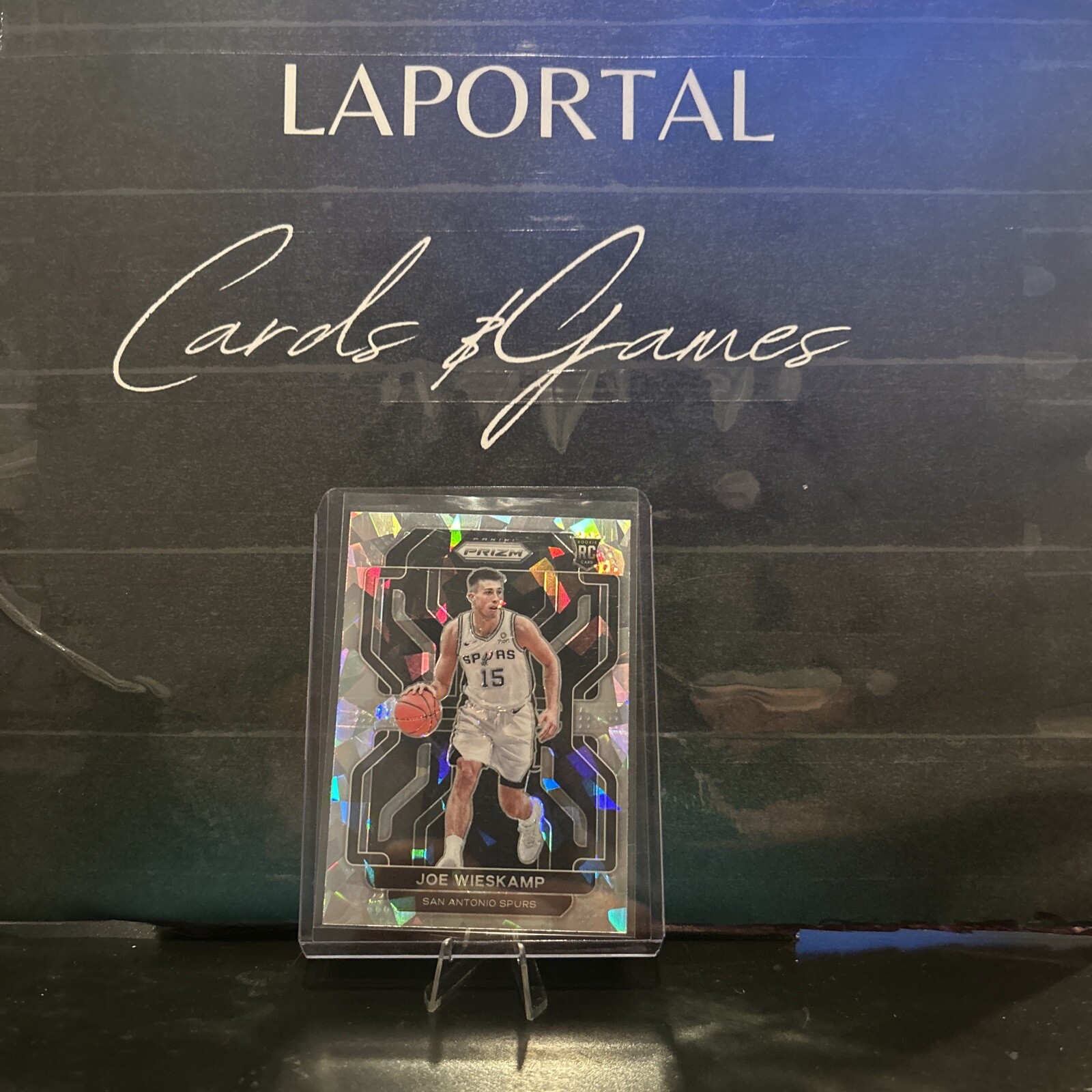 2021-22 Panini Prizm - Ice Prizm #322 Joe Wieskamp (RC)