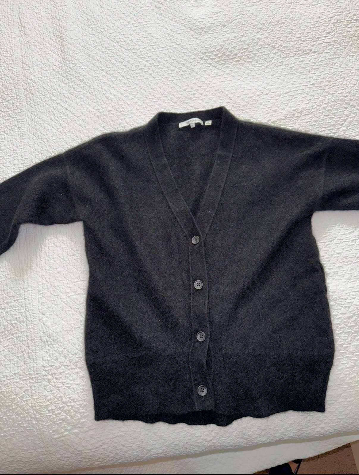 360 Cashmere - image 3